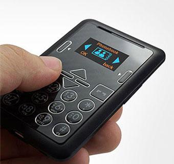 “卡片手机”微信网站一月卖出21300台